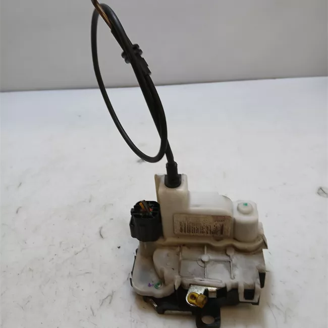 Serratura porta anteriore destra