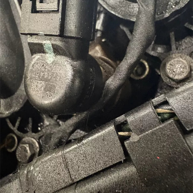 Motore semicompleto rotazionale ione