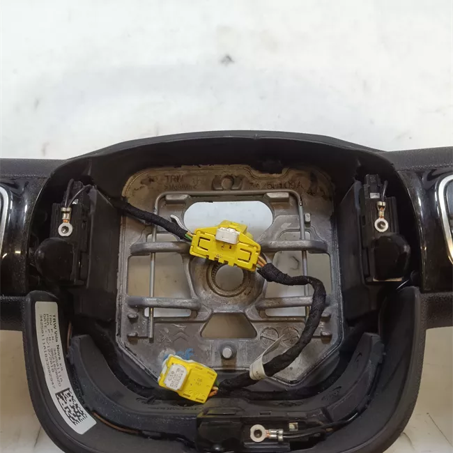 Volante Pelle comandi autoradio
