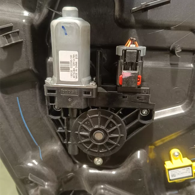 Alzacristallo elettrico porta anteriore destro