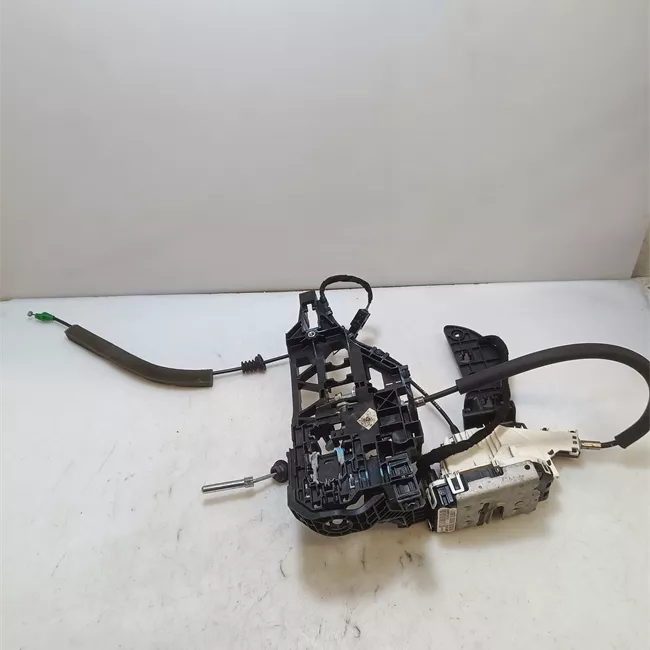 Serratura porta anteriore destra