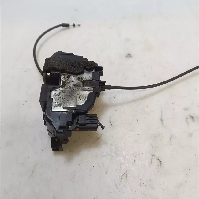 Serratura porta anteriore sinistra