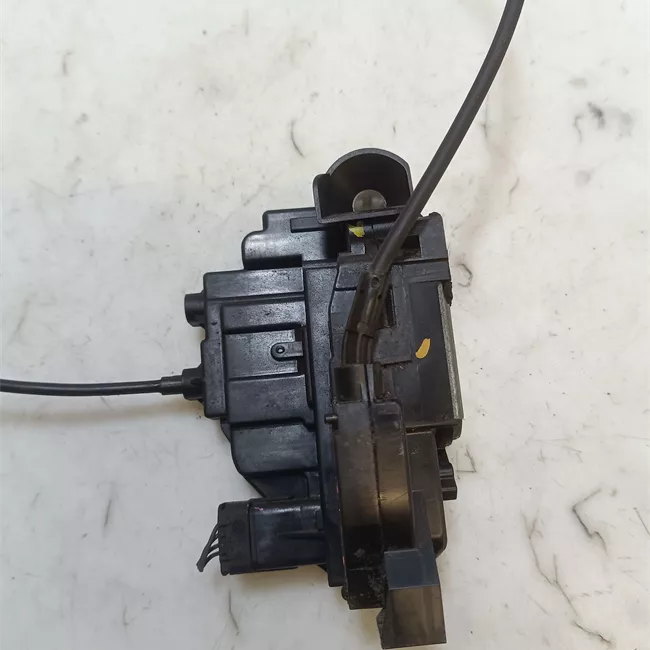 Serratura porta anteriore sinistra