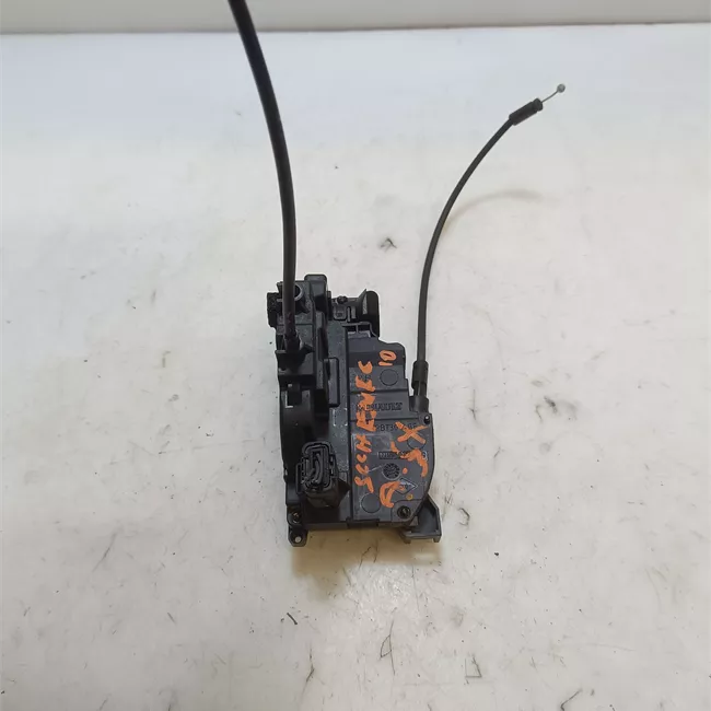 Serratura porta anteriore sinistra