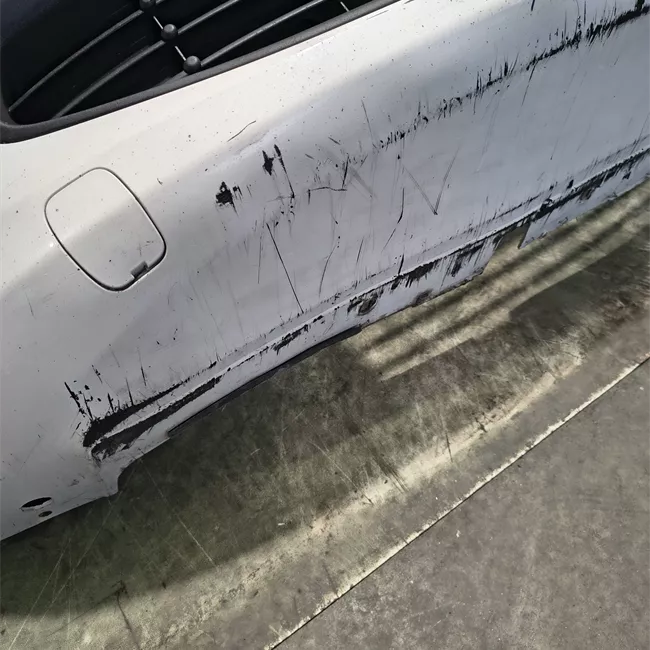 Paraurti anteriore primer