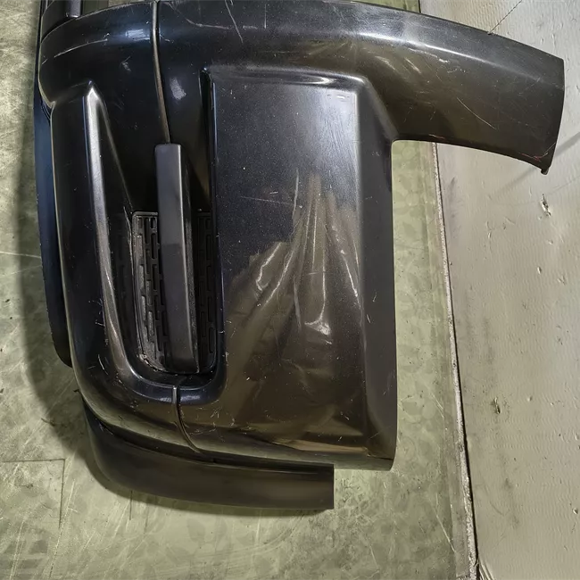 Paraurti anteriore parte superiore