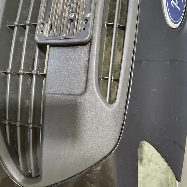 Paraurti anteriore primer