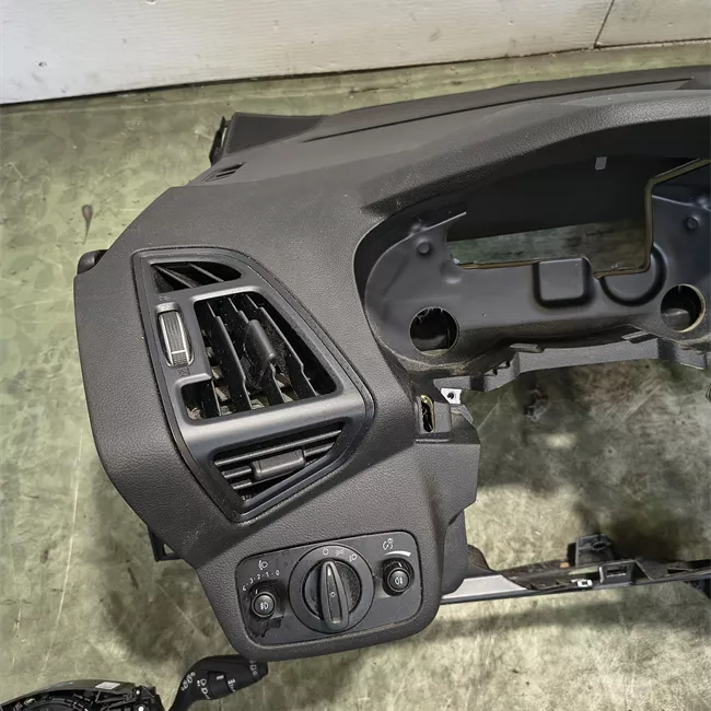 Cruscotto senza modulo Media Gateway nero