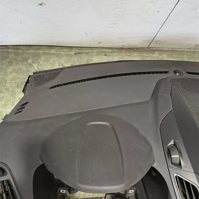 Cruscotto senza modulo Media Gateway nero