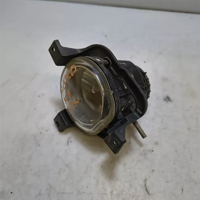 Proiettore fendinebbia sinistro