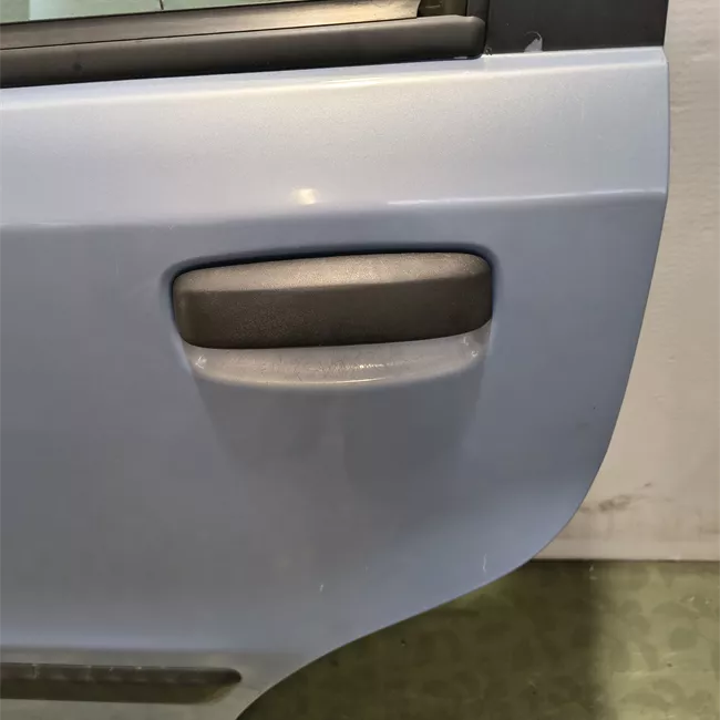 Porta posteriore sinistra