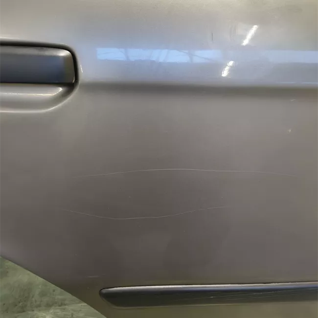 Porta posteriore destra