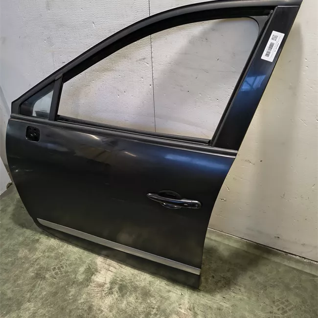 Porta anteriore sinistra