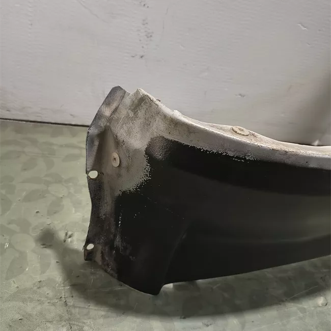 Parafango anteriore sinistro