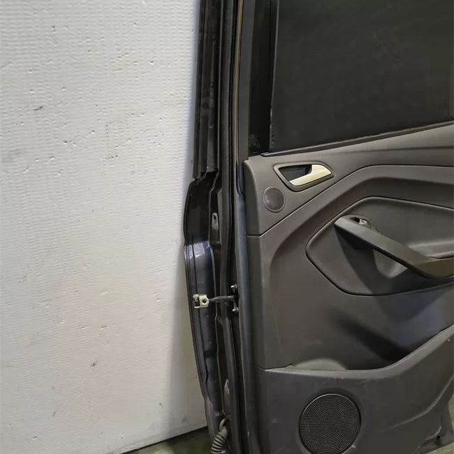 Porta posteriore destra