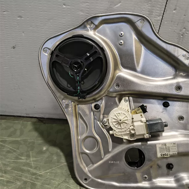 Alzacristallo elettrico porta posteriore sinistro