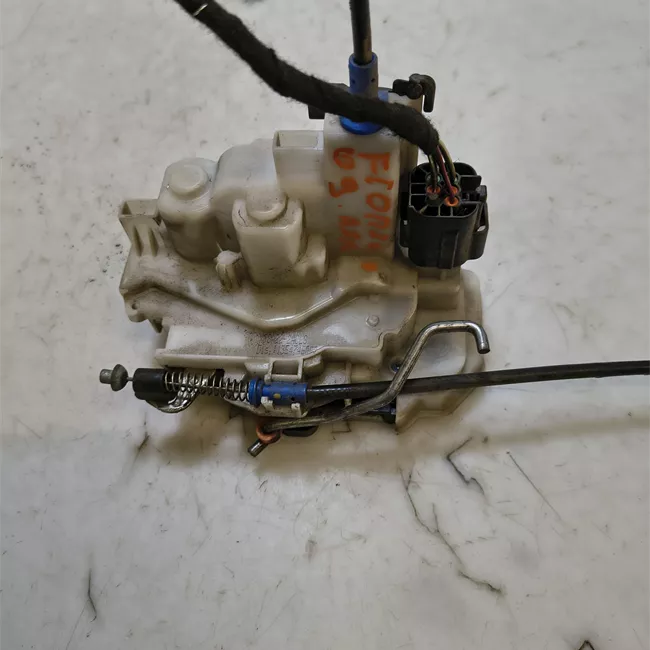 Serratura porta anteriore sinistra