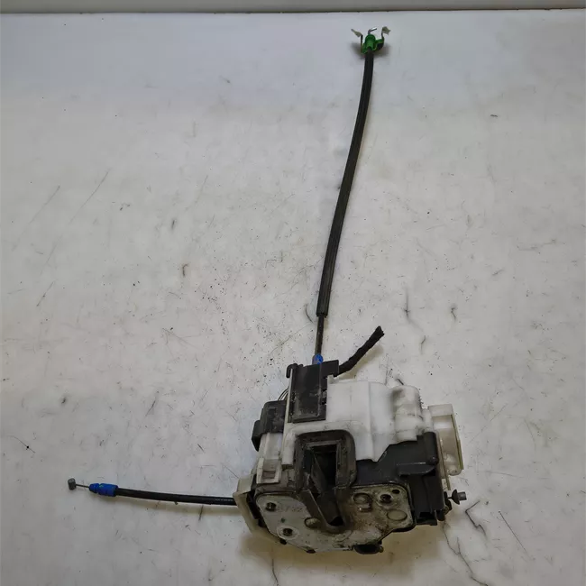 Serratura porta anteriore sinistra