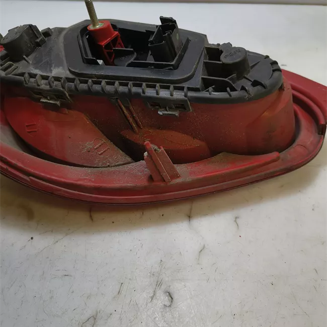 Fanale posteriore destro