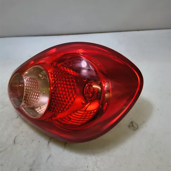 Fanale posteriore sinistro