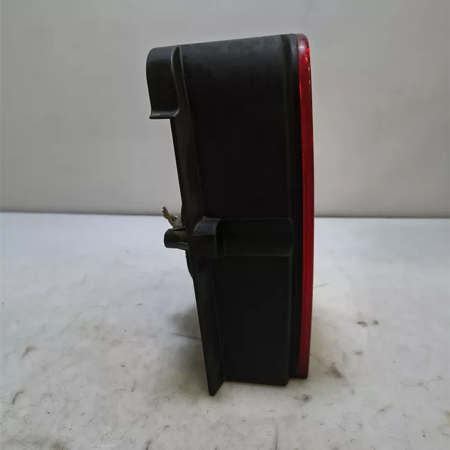 Fanale posteriore destro DAM 10535FV>