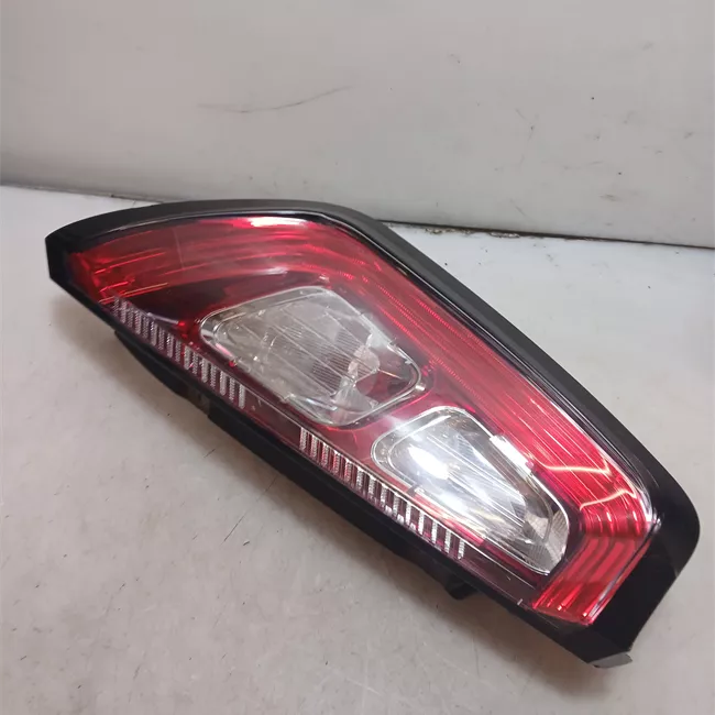 Fanale posteriore sinistro Active, Dynamic, Emotion