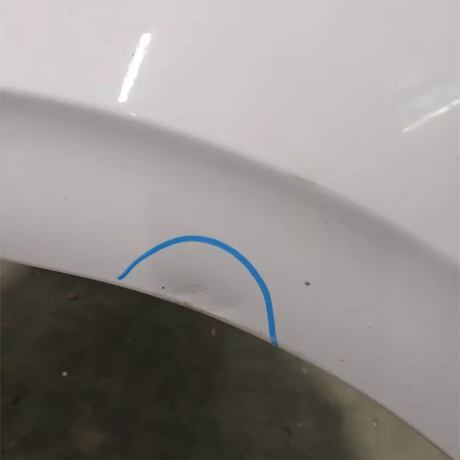 Parafango anteriore sinistro