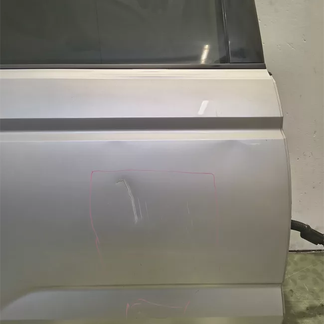 Porta posteriore destra