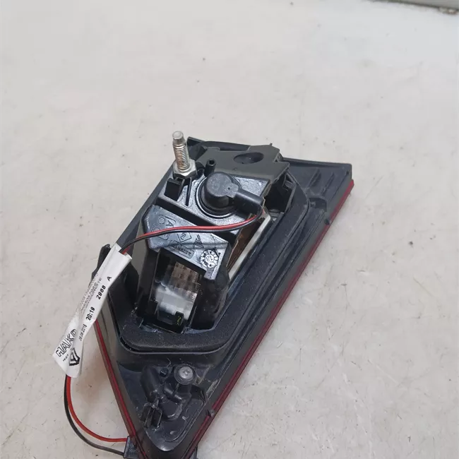 Fanale posteriore parte interno destro