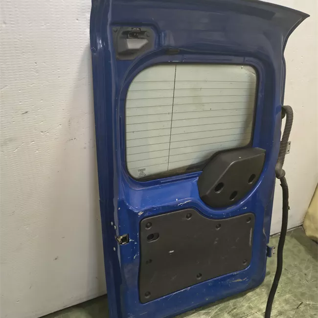 Porta carico posteriore a battente sinistra Vetrata