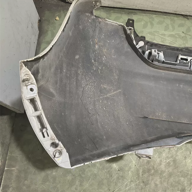 Paraurti posteriore primer