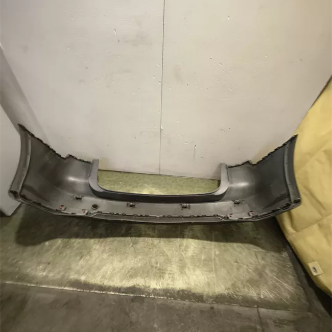 Paraurti posteriore con sensore parcheggio Primer