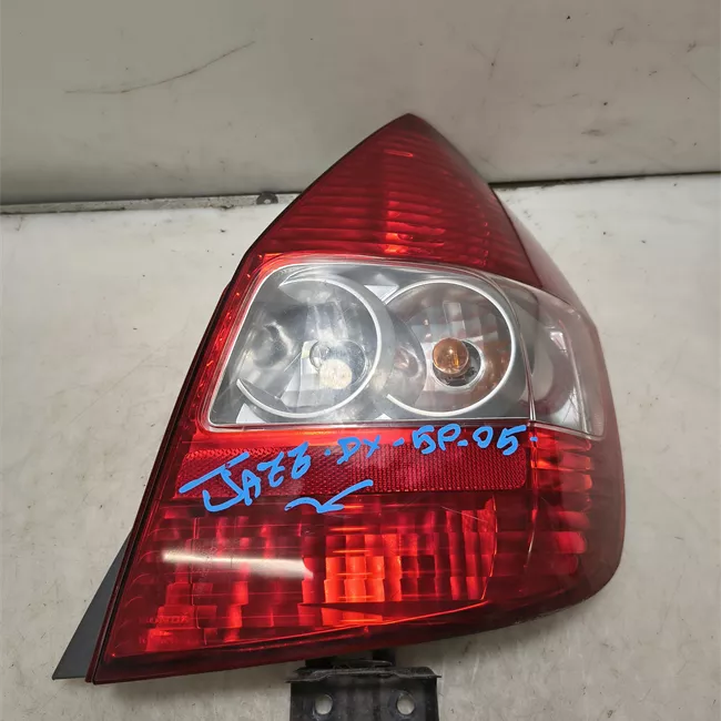 Fanale posteriore destro 2005>