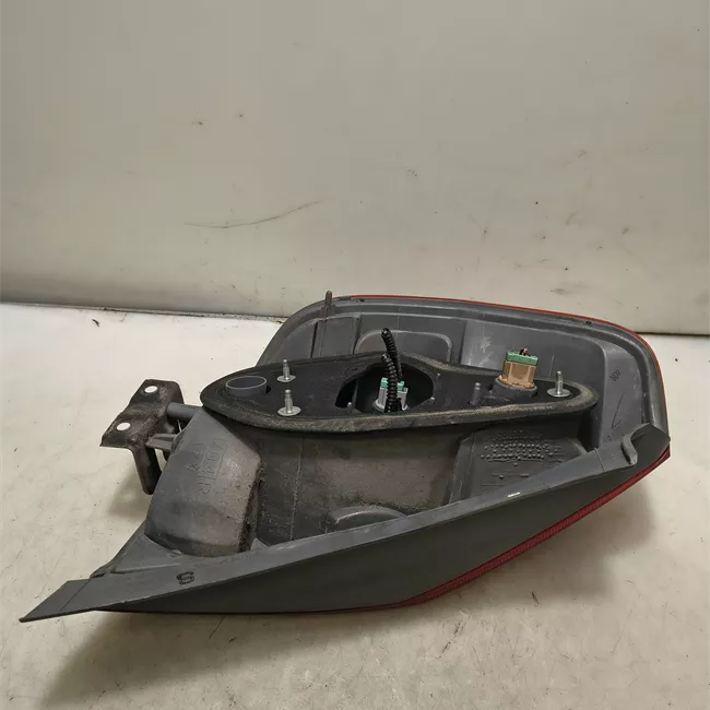 Fanale posteriore destro 2005>