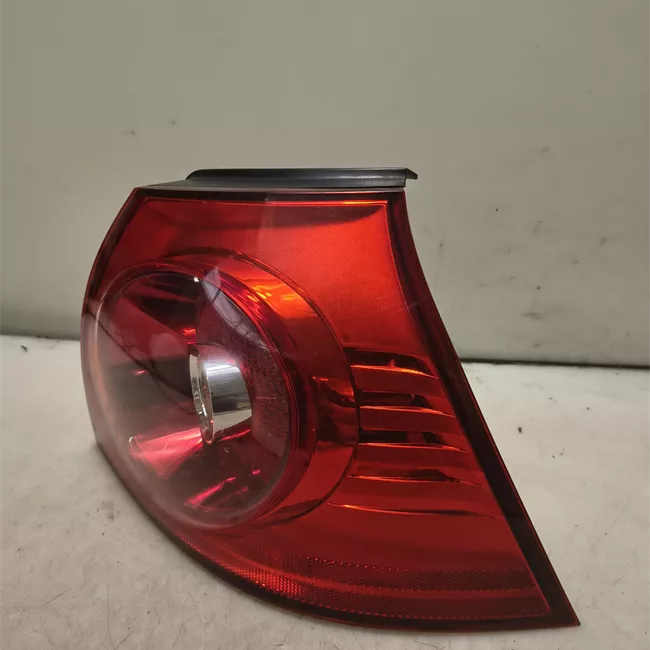 Fanale posteriore parte esterno destro