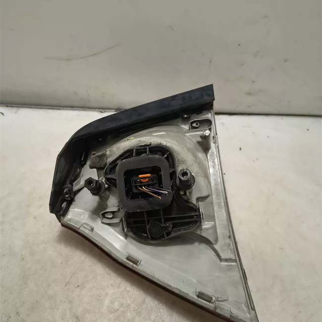 Fanale posteriore parte esterno destro