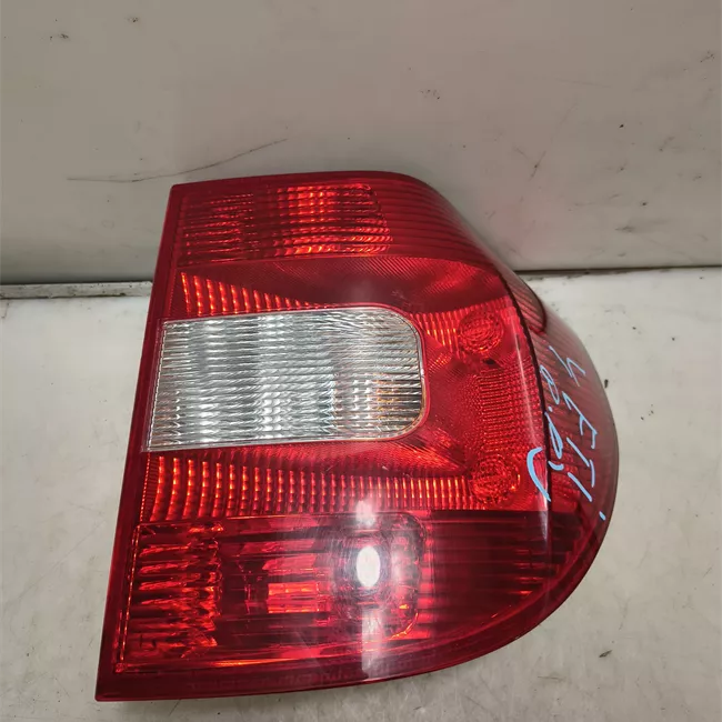 Fanale posteriore destro