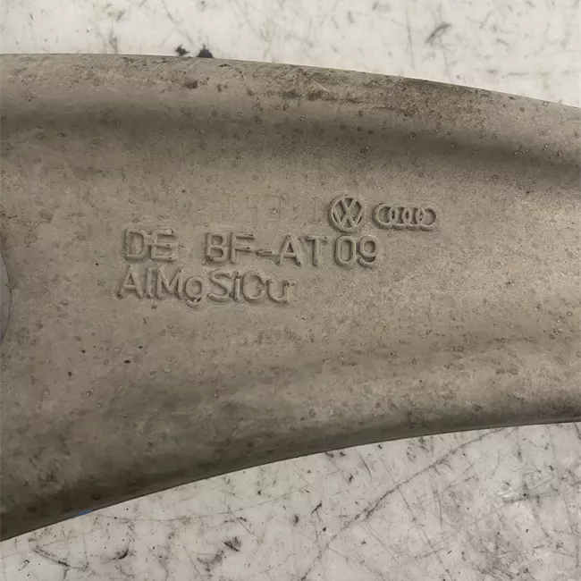 Braccio oscillante sospensione anteriore destro