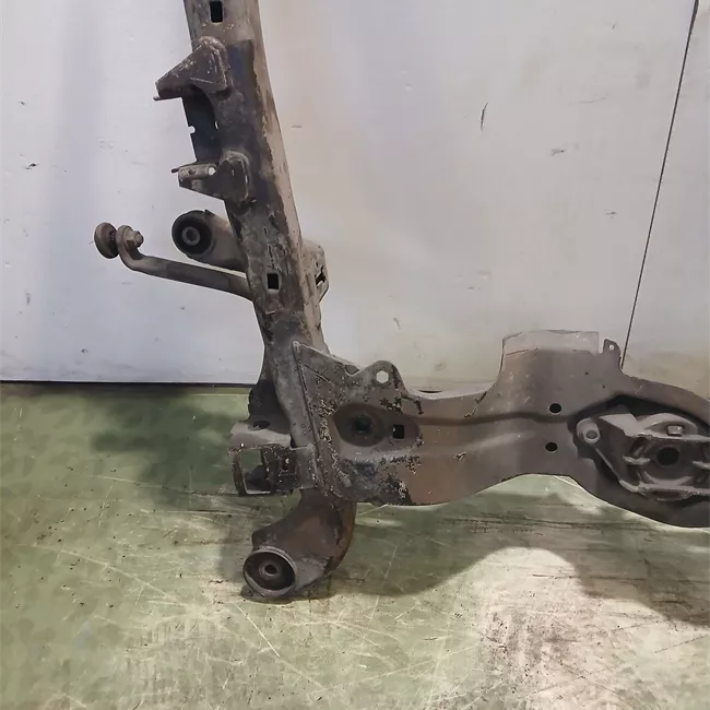 Telaio ausiliario anteriore