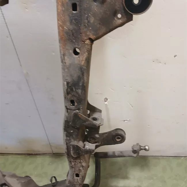 Telaio ausiliario anteriore