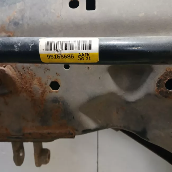 Telaio ausiliario anteriore con traversa