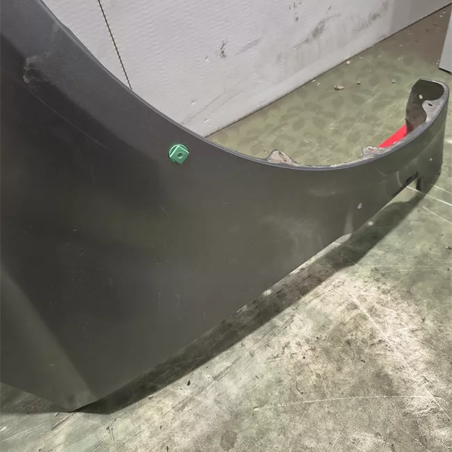 Parafango anteriore destro