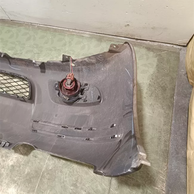 Paraurti anteriore 12-02>