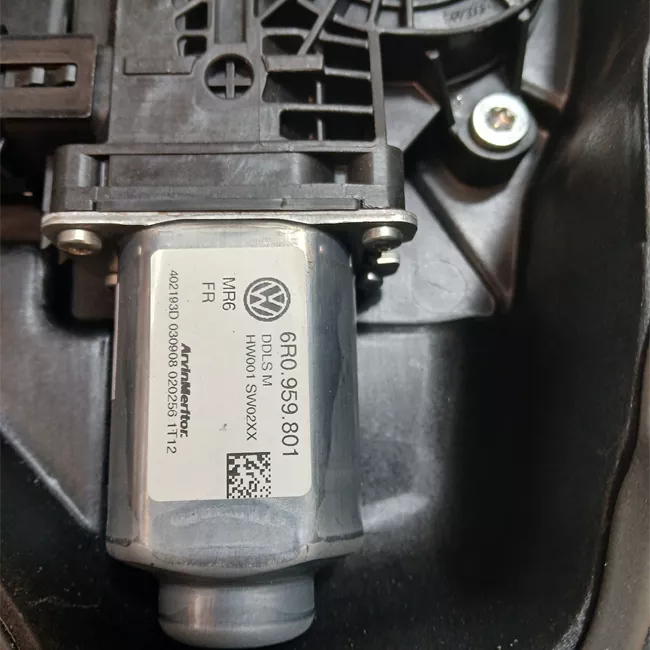 Alzacristallo elettrico porta anteriore sinistro