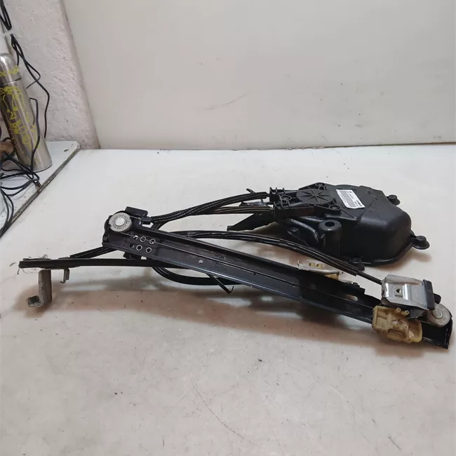 Alzacristallo elettrico porta anteriore sinistro