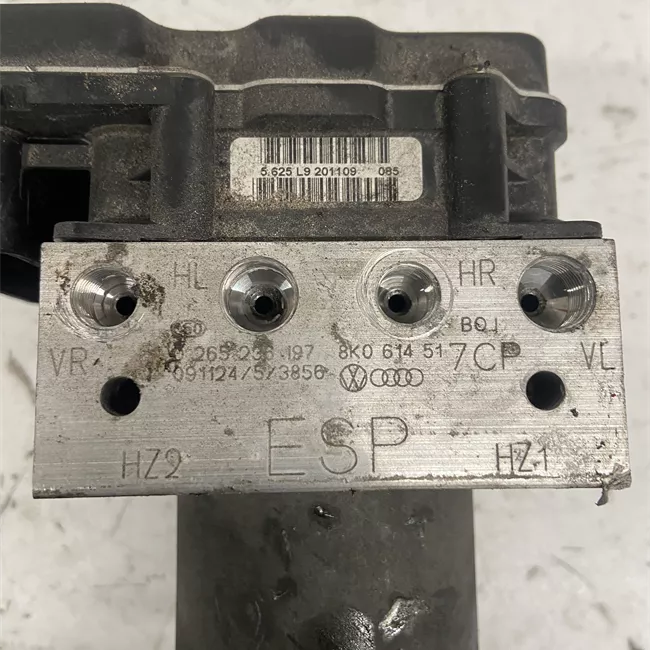 Aggregato ABS t.8K8A011501> con ESP