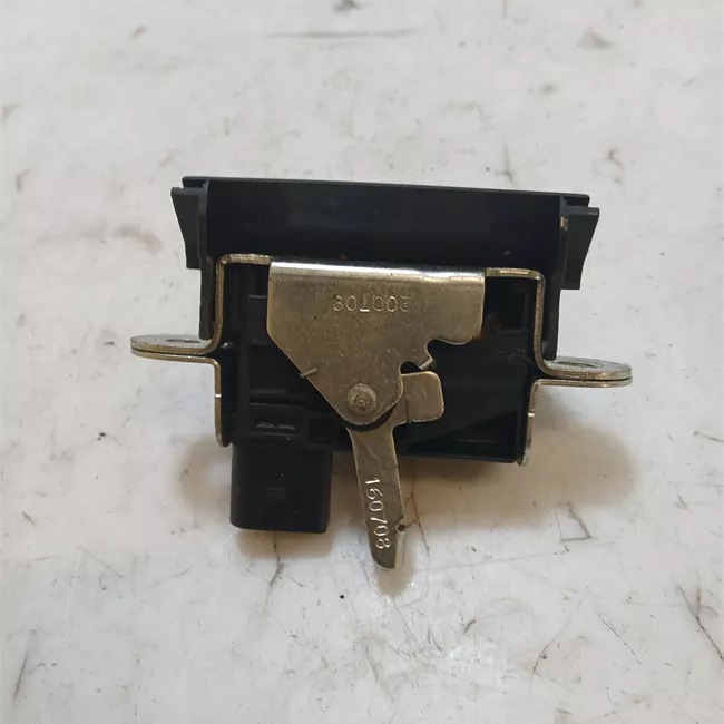 Serratura portello posteriore nero satinato