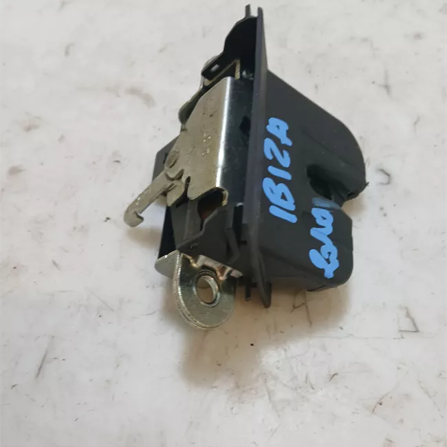 Serratura portello posteriore nero satinato