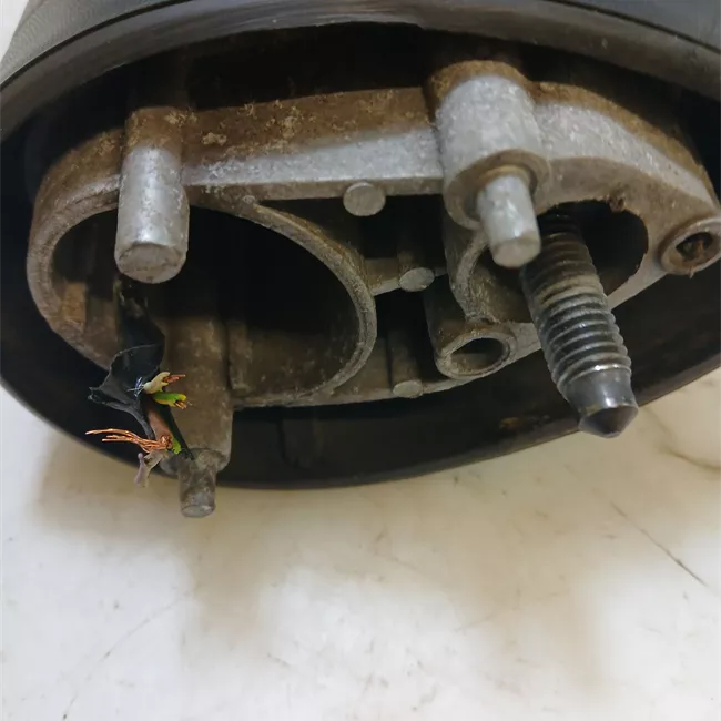 Retrovisore esterno regolazione elettrica destro con regolazione elettrica nero satinato