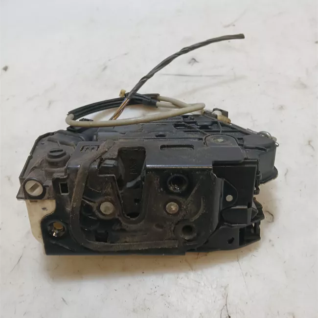 Serratura porta posteriore sinistra